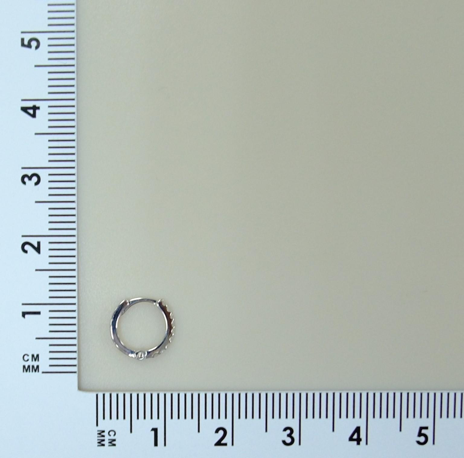 11211-000001 Серьга (Au 585)